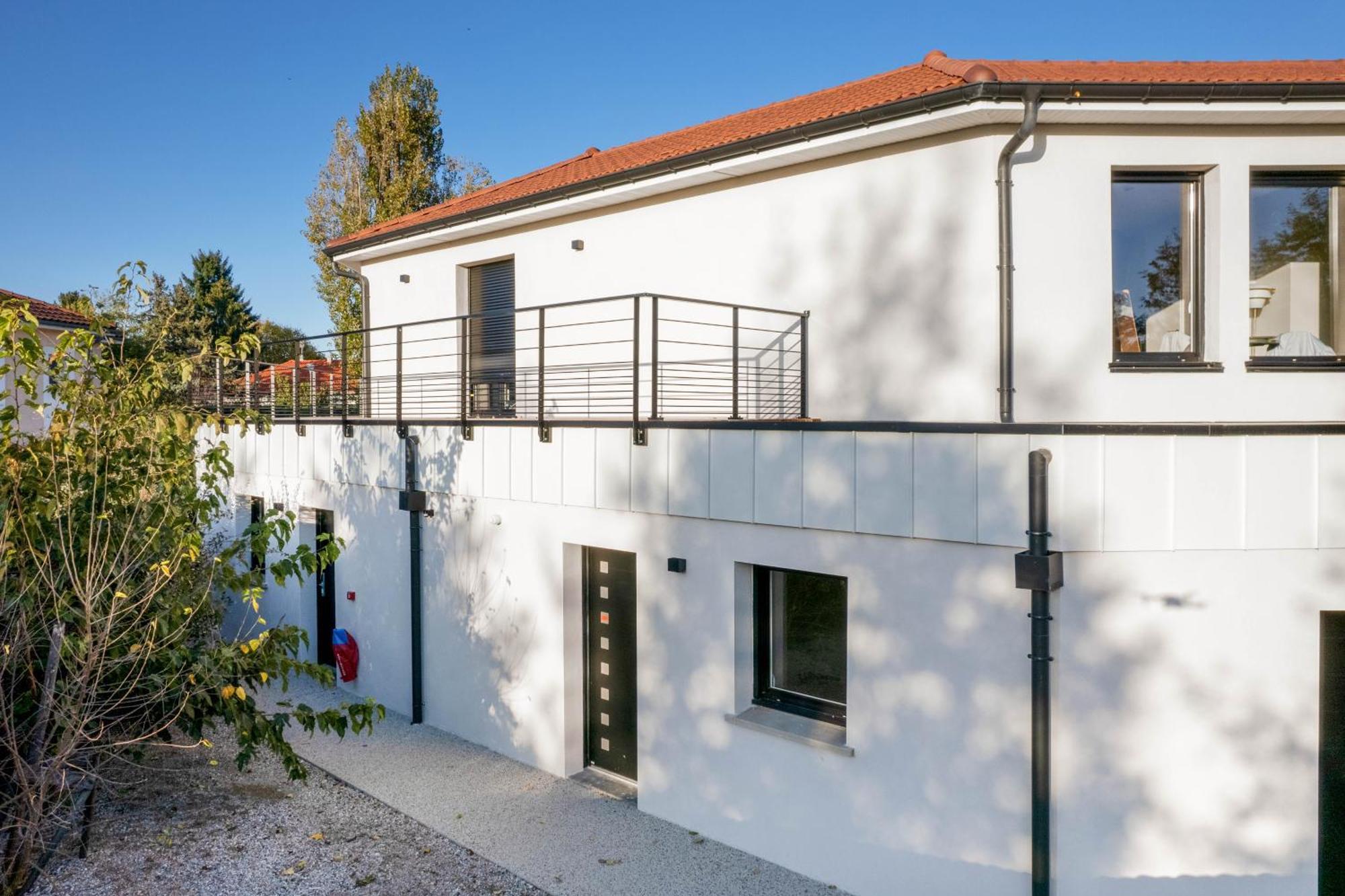 Appart Hotel Coraline - Genas Lyon Eurexpo מראה חיצוני תמונה